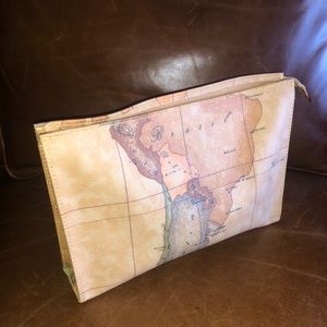 Alviero Martini 1a Classe Cosmetic Bag